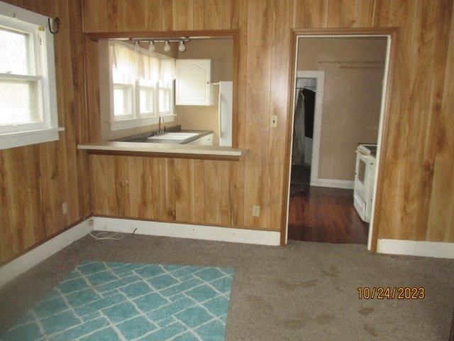 207 E 8th, Larned, KS 67550