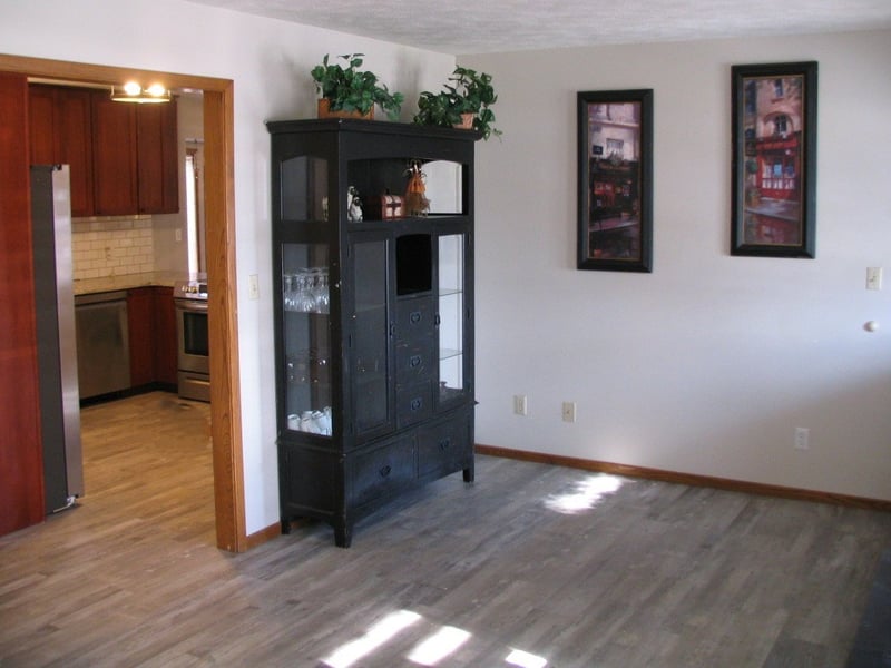 5228 Quail Creek Dr, Great Bend, KS 67530