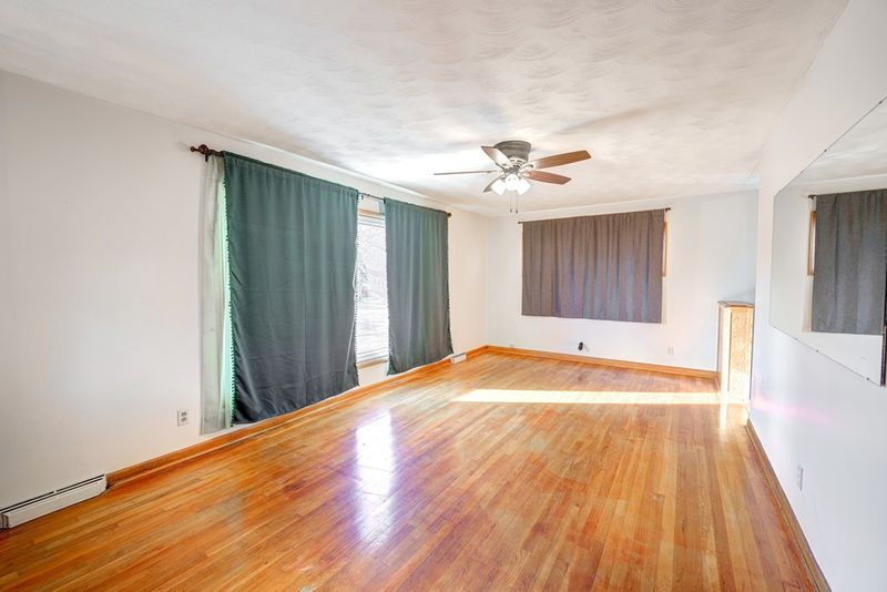 803 E Claflin Ave, Salina, KS 67401