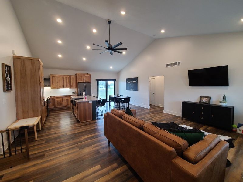 420 Vasa Way, Lindsborg, KS 67456