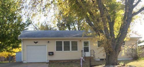 1945 Page, Salina, KS 67401