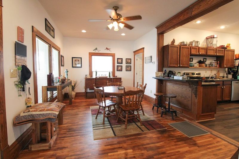310 N Lincoln St, Bennington, KS 67422