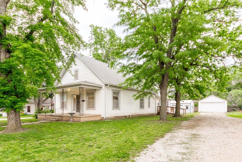 420 E Second St, Minneapolis, KS 67467