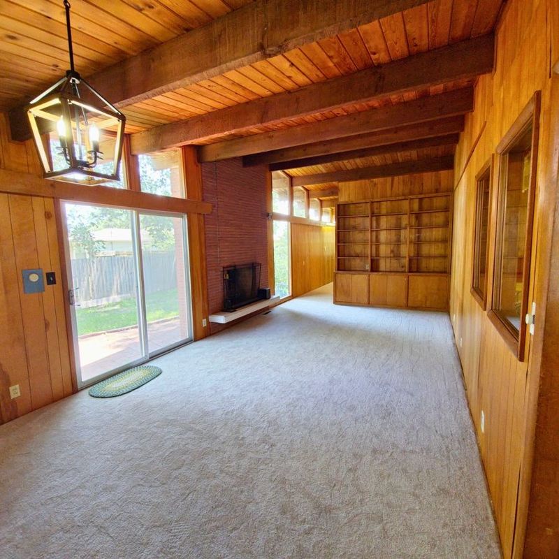 1937 Simmons, Salina, KS 67401