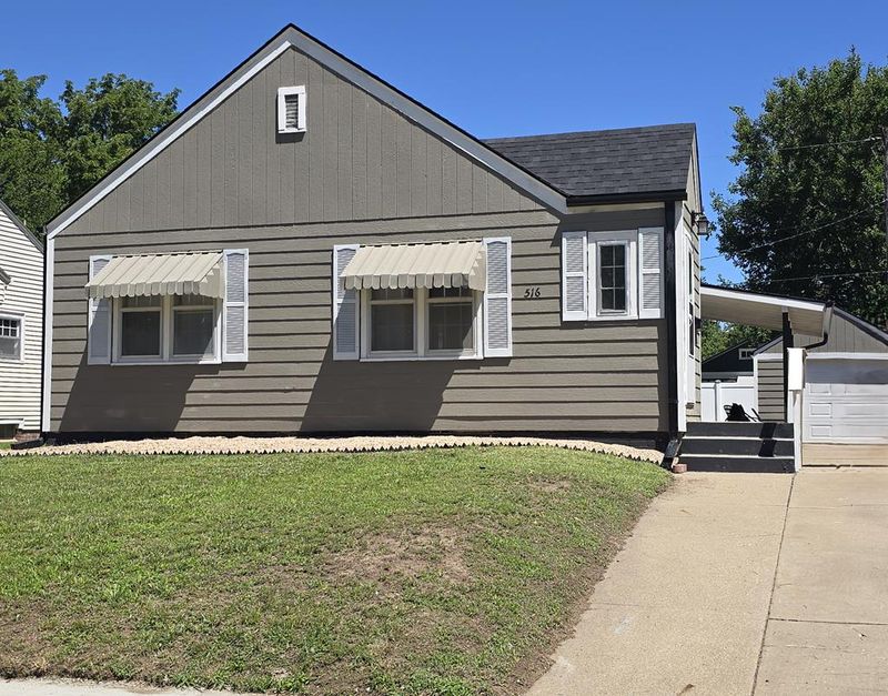 516 Brown, Salina, KS 67401