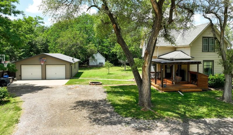 200 W 3rd St, Falun, KS 67442