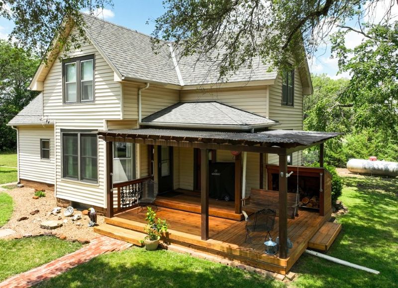 200 W 3rd St, Falun, KS 67442