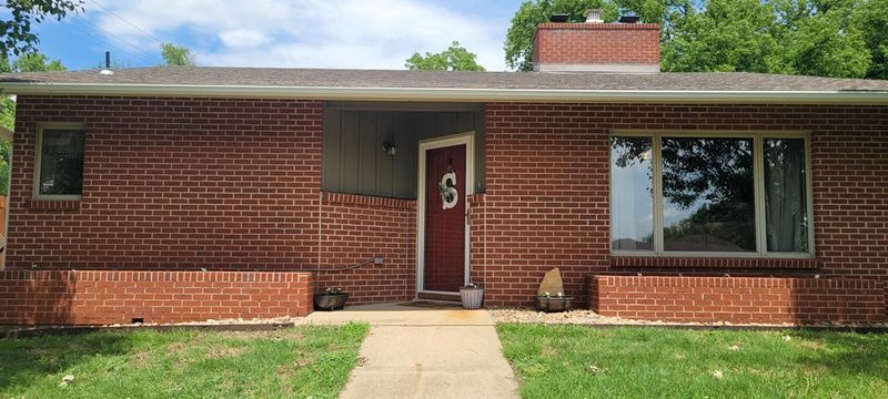 307 E 4th, Ellsworth, KS 67439