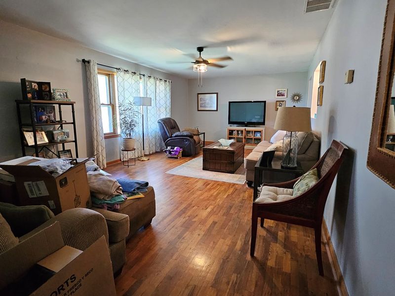 414 N Poplar, Solomon, KS 67480