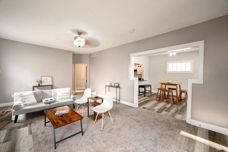 115 E Wilson St, Salina, KS 67401