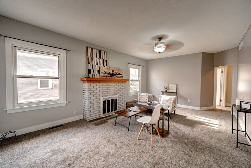 115 E Wilson St, Salina, KS 67401
