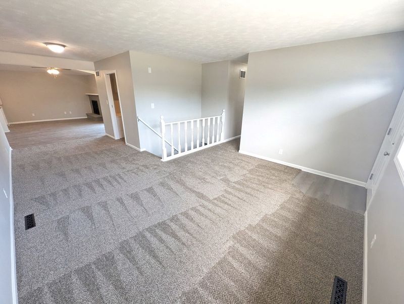 464 Maple Ave, Salina, KS 67401