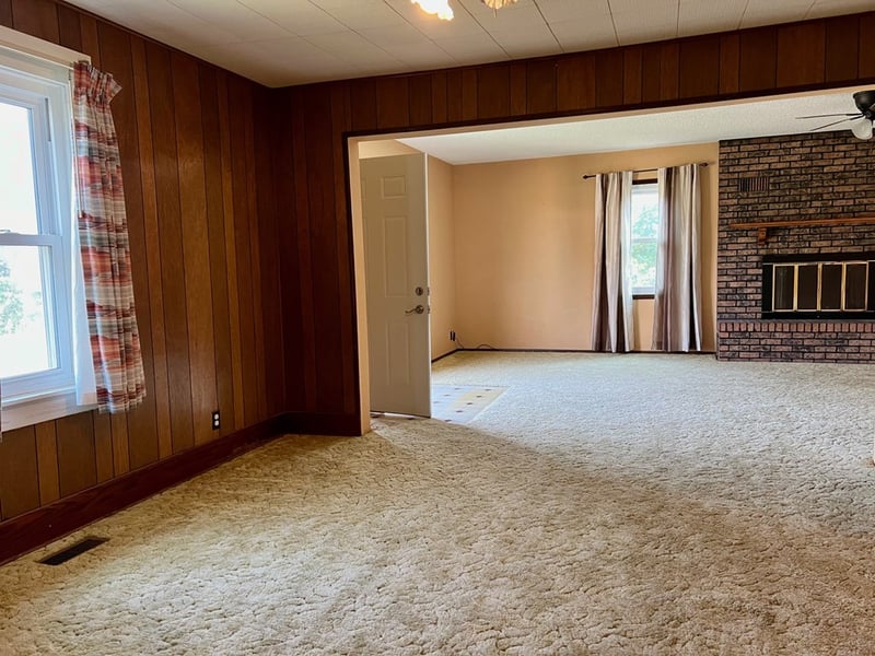 1216 Highway 36, Mankato, KS 66956