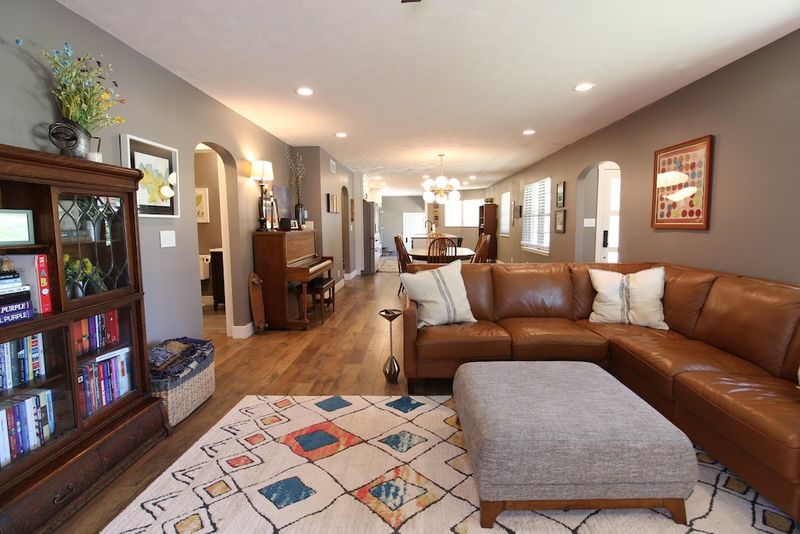119 Overhill Rd, Salina, KS 67401