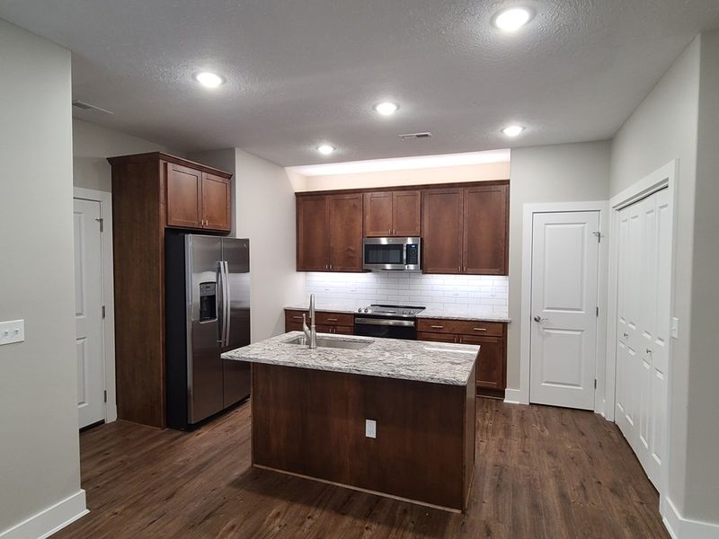 1009 Lingonberry Ln, Lindsborg, KS 67456