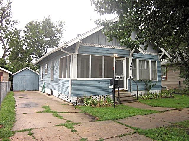 608 Morrison Ave, Salina, KS 67401