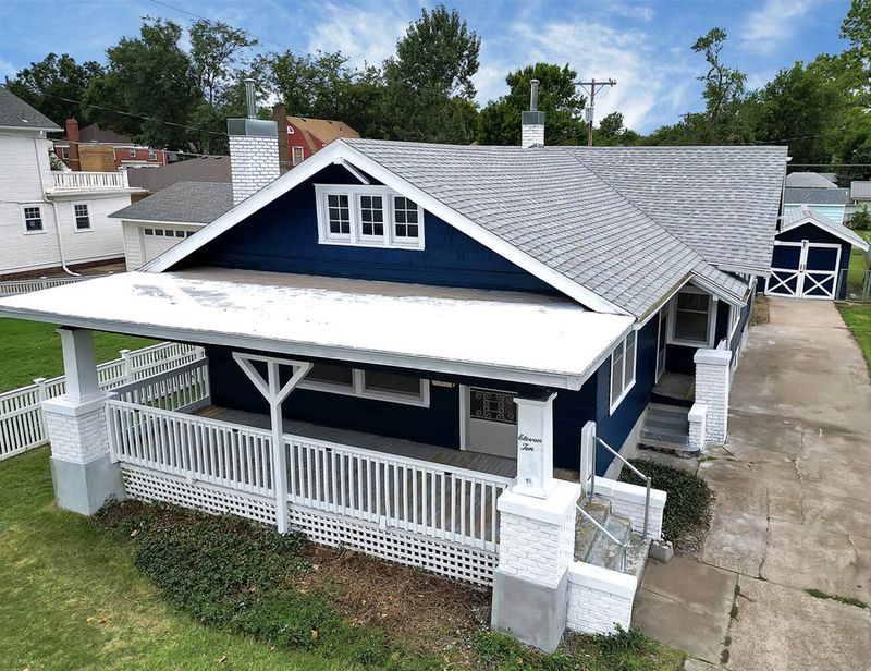 1110 S 9th, Salina, KS 67401