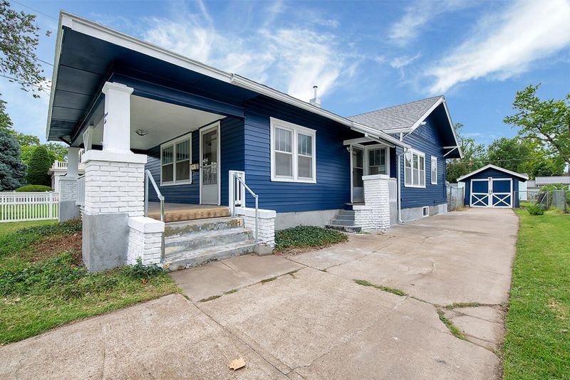 1110 S 9th, Salina, KS 67401