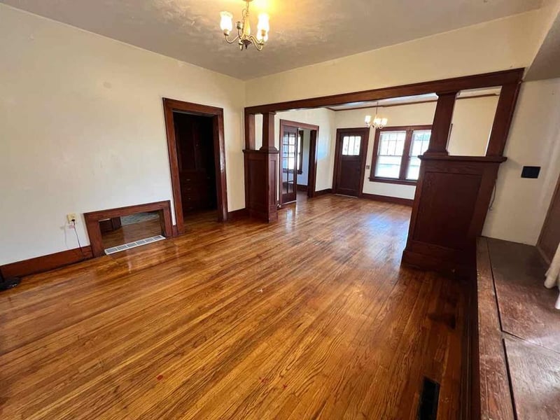 604 S Main St, Bushton, KS 67427