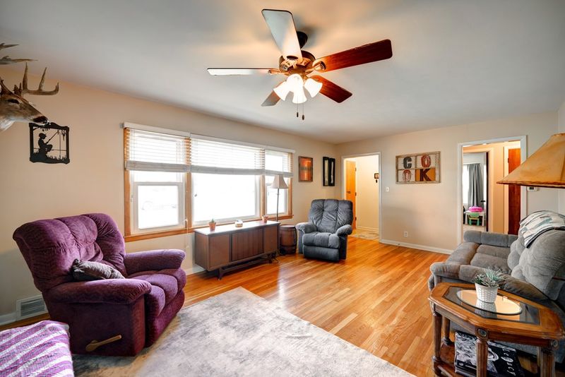 1012 E Minneapolis Ave, Salina, KS 67401