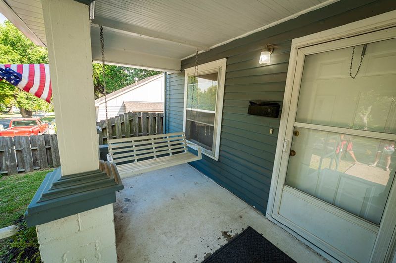 308 W 10th, Concordia, KS 66901