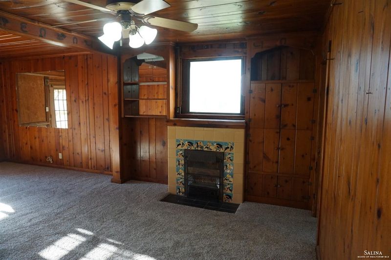 603 E Pacific Ave, Salina, KS 67401