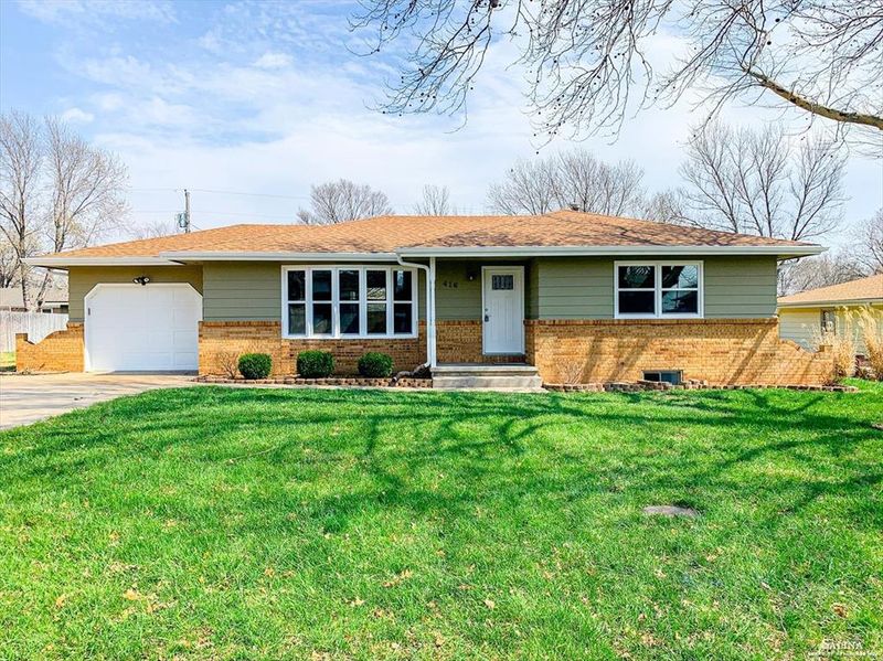 416 N Birch St, Solomon, KS 67480