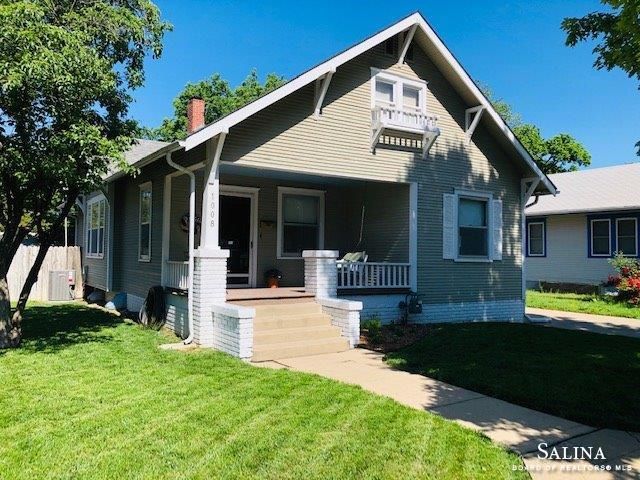 1008 Highland Ave, Salina, KS 67401