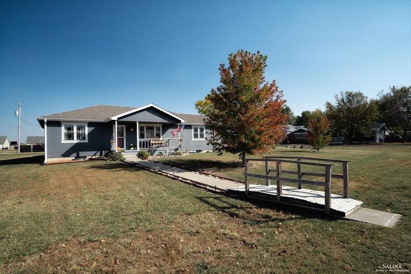 700 N Lincoln St, Bennington, KS 67422