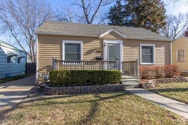 745 Custer St, Salina, KS 67401