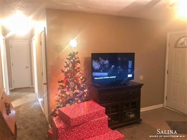 804 Harold Ave, Salina, KS 67401