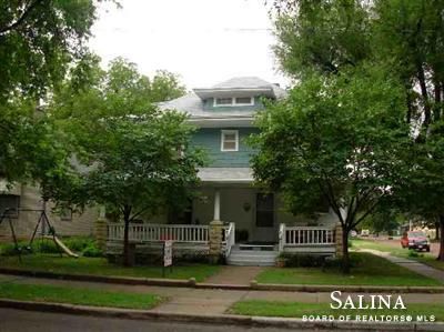 124 Baker, Salina, KS 67401