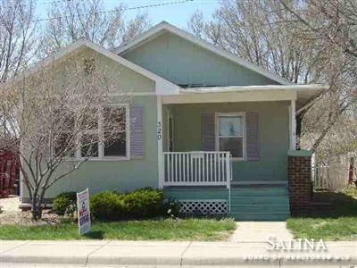 320 Baker, Salina, KS 67401