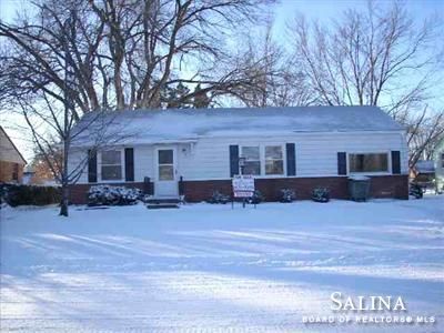 818 E Beloit, Salina, KS 67401