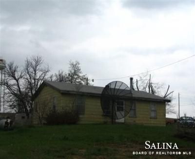 412 2nd St, Brookville, KS 67425