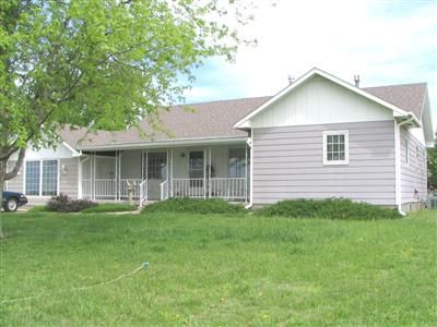 18 NE 25 Rd, Great Bend, KS 67530