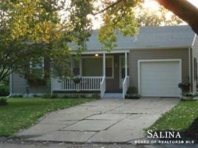 1404 Roach St, Salina, KS 67401