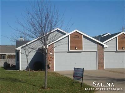 657 Georgetown, Salina, KS 67401