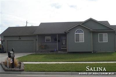 1408 Lakeview, Salina, KS 67401