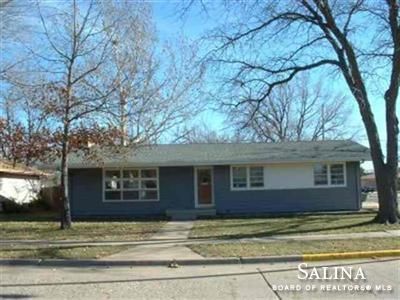 1945 Gebhart, Salina, KS 67401