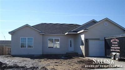 657 Rittgers, Salina, KS 67401