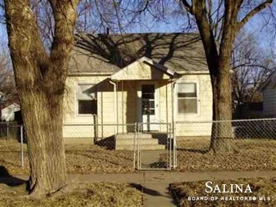 1002 N 10th, Salina, KS 67401