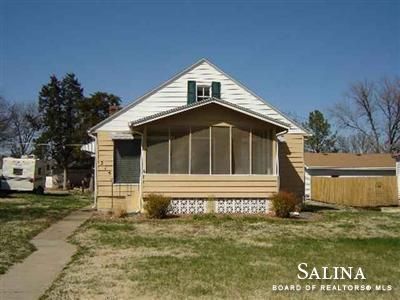 315 E Third, Minneapolis, KS 67467