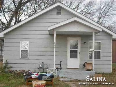 711 N 7th, Salina, KS 67401