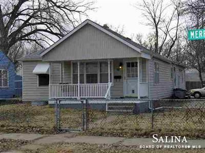 830 Merrill St, Salina, KS 67401