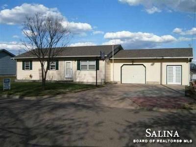 406 N Joyce, Solomon, KS 67480