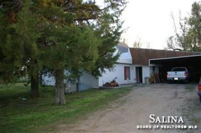 1211 N 85th Rd, Minneapolis, KS 67467
