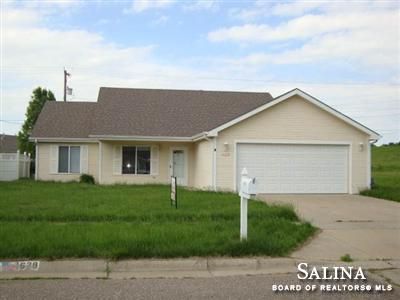 1629 E Republic, Salina, KS 67401