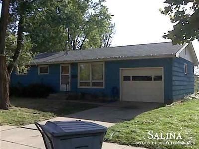 2060 Harold, Salina, KS 67401