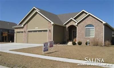 2515 Stonepost, Salina, KS 67401